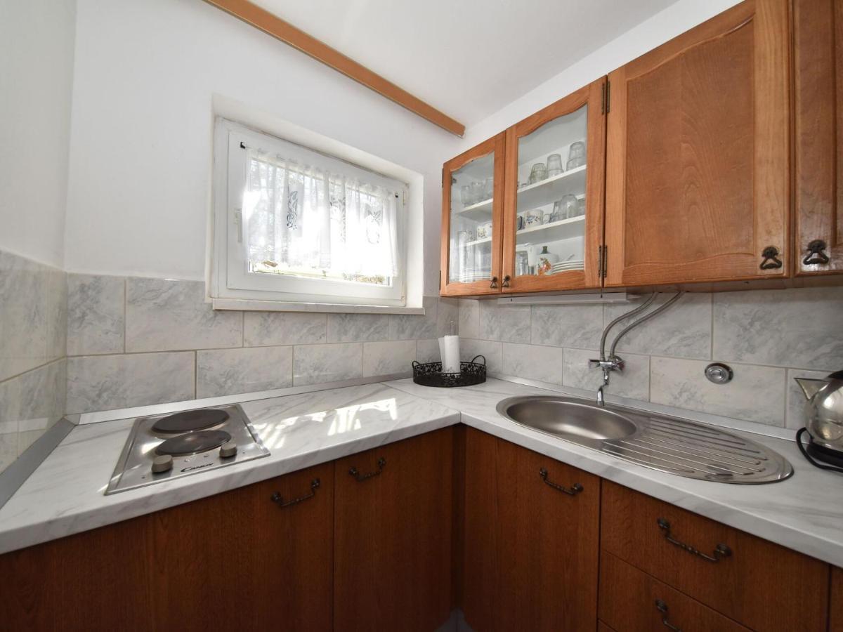 Traditional Apartment In Zadar With Garden Екстериор снимка
